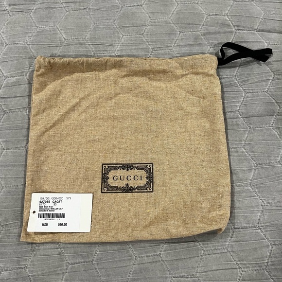 Gucci Double G Brass Buckle Reversible Leather Belt - Picture 6 of 9